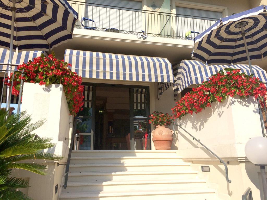 克巴尔托酒店 里米尼 外观 照片